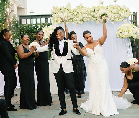 Minister Toya, Laughing at the altar with a black lesbian couple, Laughter at the Altar