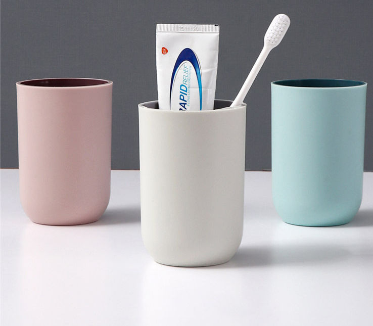 Thumbnail: Toothbrush Holder