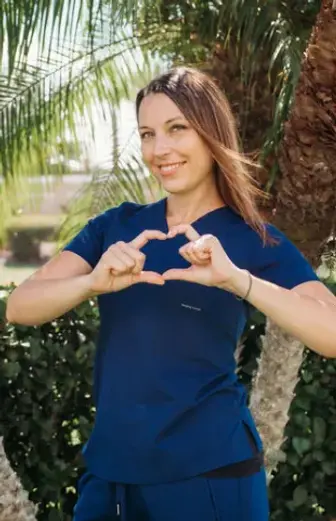 Dr Grace Bauer