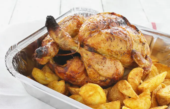 precocinados entre platos asador de pollos