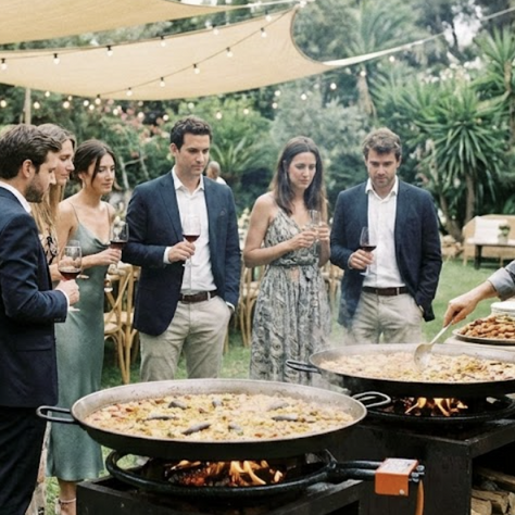 Paellas showcooking en Madrid: experiencia en vivo para eventos