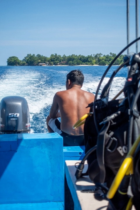 Dive master on the boat