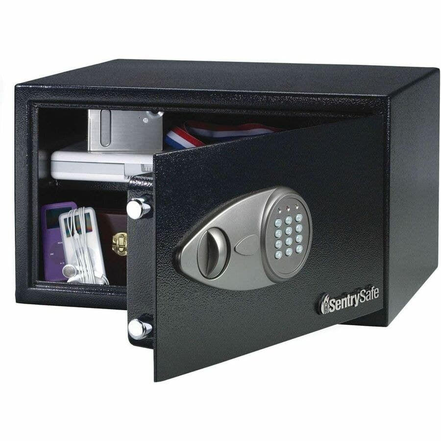Sentry Safe Security Safe - 28.32 L - Electronic, Key Lock - 2 Live-locking Bolt