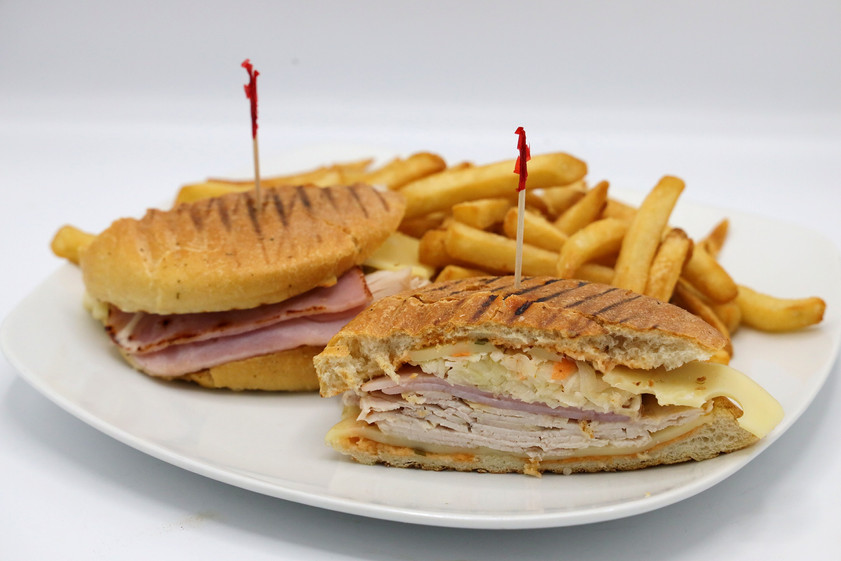 Breakfast Tom Sawyer Paramus