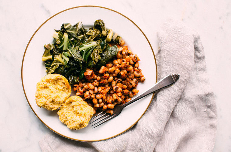 Collard greens, black eyed peas & cornbread are traditional southern dishes served on New Year's Eve. Photo courtesy of @earthyfeast