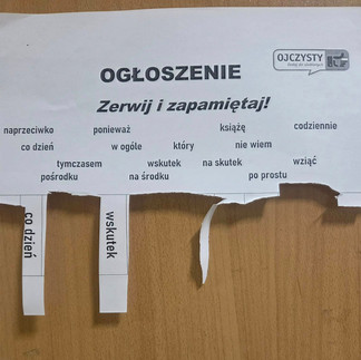 Kartka - ogłoszenie z wyrazami o trudnej pisowni