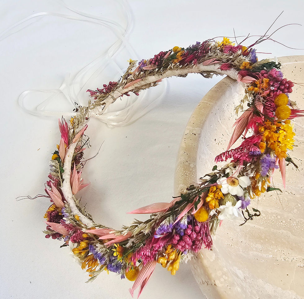 Miniaturbild: Blumenkranz "Colorful 1" – Farbenfroher Haarschmuck aus echten Trockenblumen