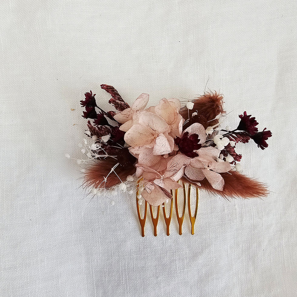 Miniaturbild: Handgefertigter floraler Haarschmuck – Für einen zauberhaften, natürlichen Look