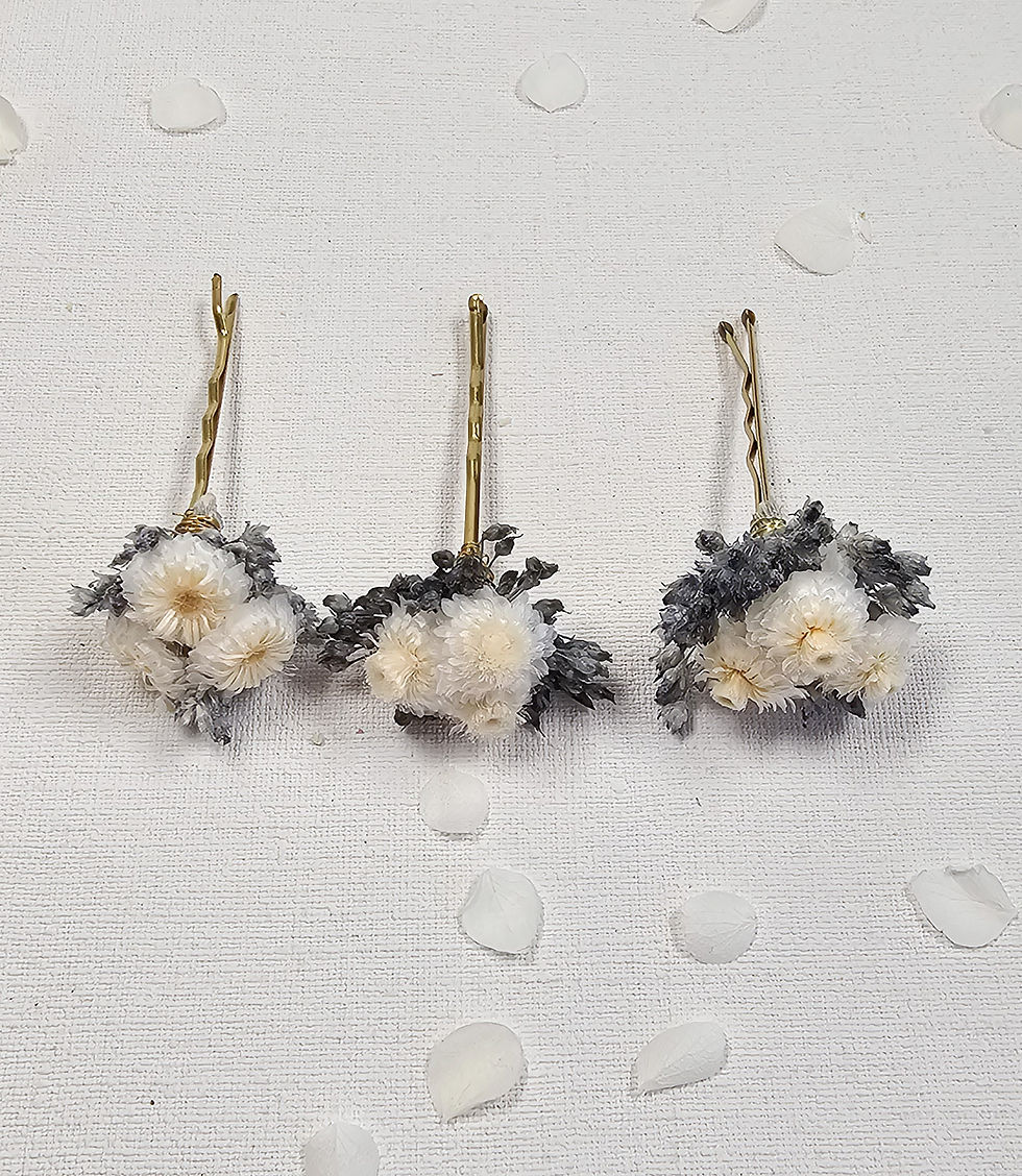 Miniaturbild: Haarnadel mit Blumen für Brautfrisur, Blumenschmuck Haar, Brautfrisur Blume, Blume im Haar, Kopfschmuck Kommunion