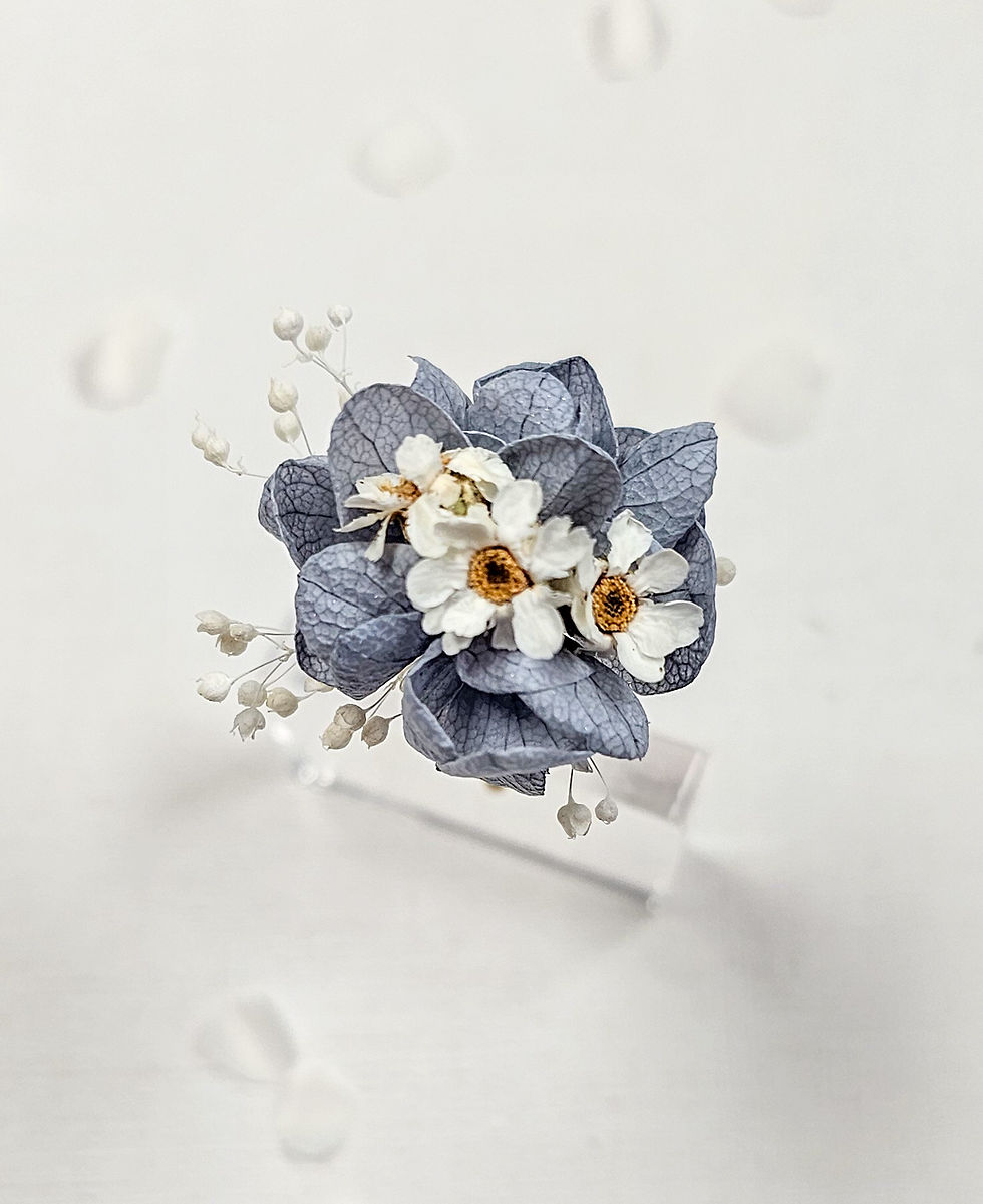Miniaturbild: Haarnadel mit Blumen für Brautfrisur, Blumenschmuck Haar, Brautfrisur Blume, Blume im Haar, Kopfschmuck Kommunion