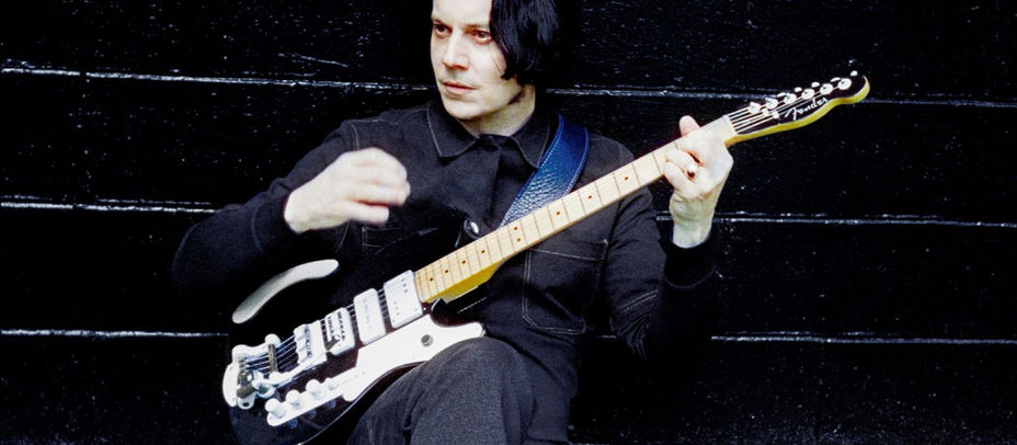 Jack White el predicador ‘Archbishop Harold Holmes’