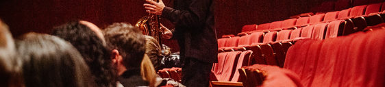 foto saxo_edited.jpg