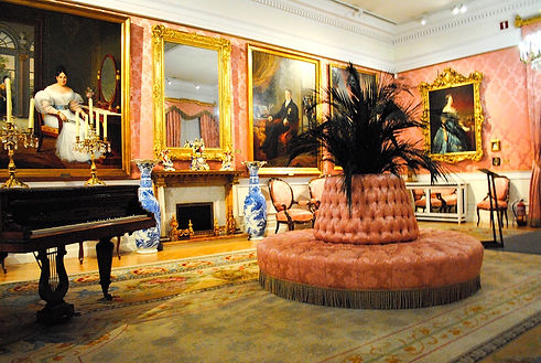Salon dans le musée du romantisme à Madrid