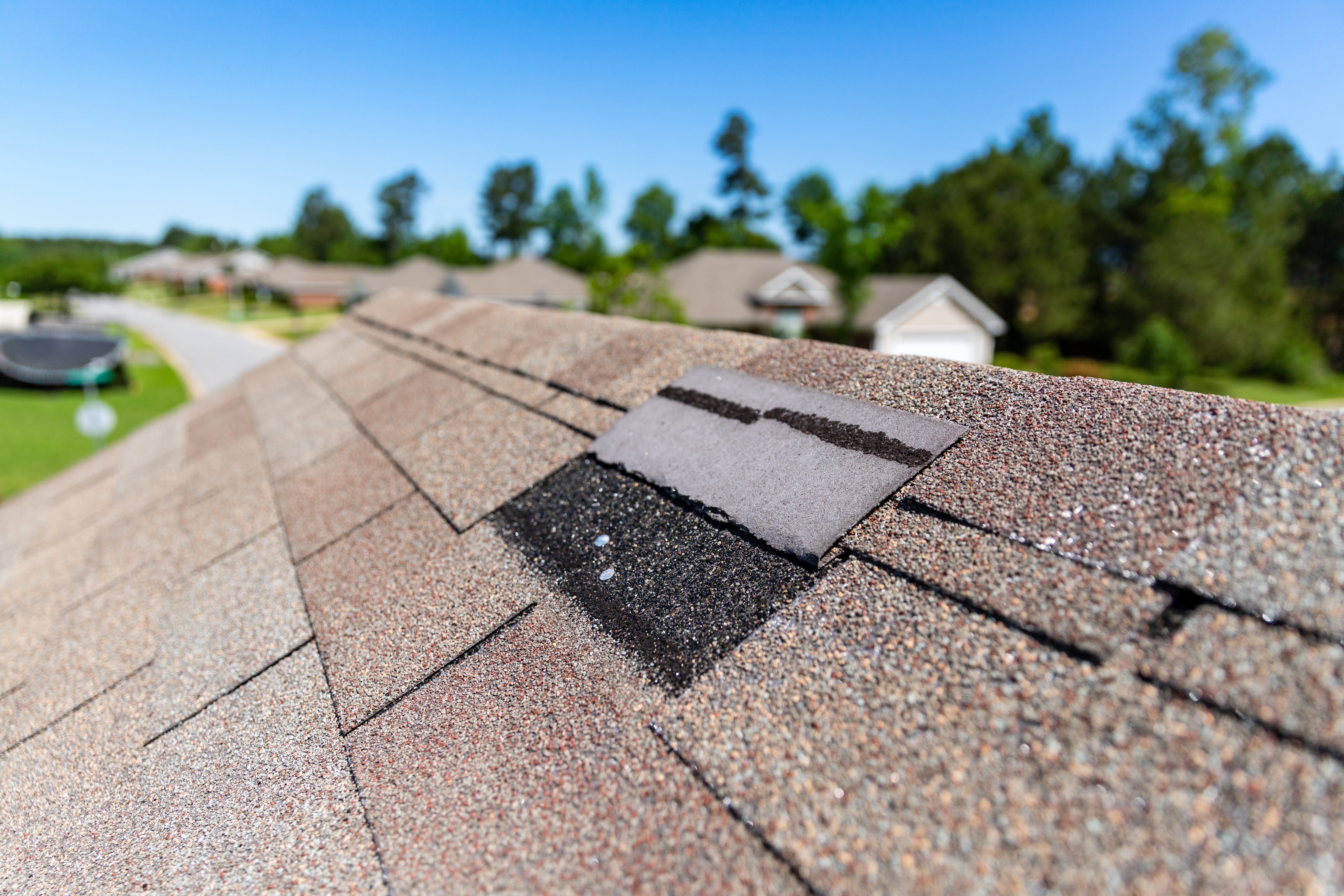 Roof damage detail