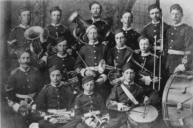 photoearly1900s_1_orig