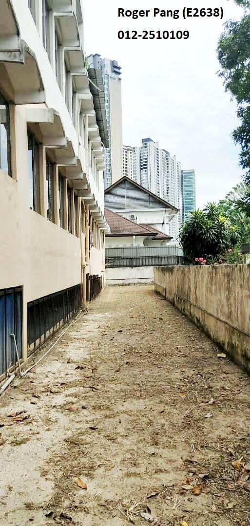 Thumbnail: 3 Storey Block Apartment (8 Unit) @ Jalan Damai, KL For Sale