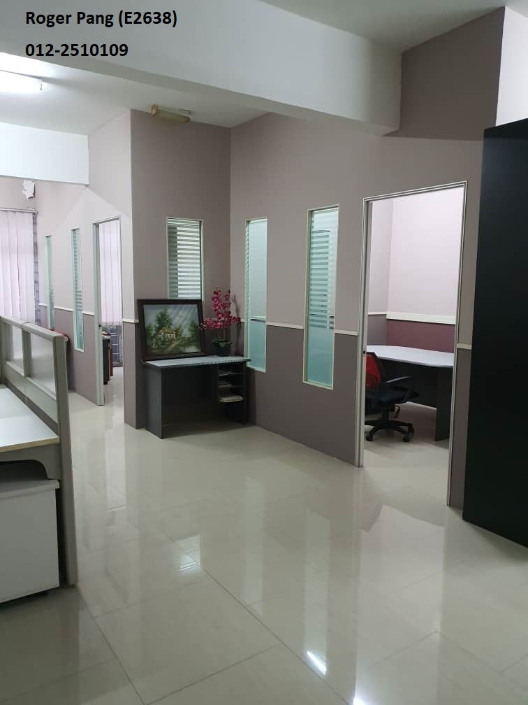 Thumbnail: Taman Emas Office @ Cheras For Rent