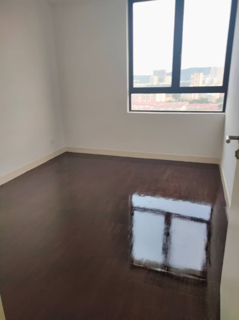 Thumbnail: Windows on the Park Condominium @ Cheras For Sale