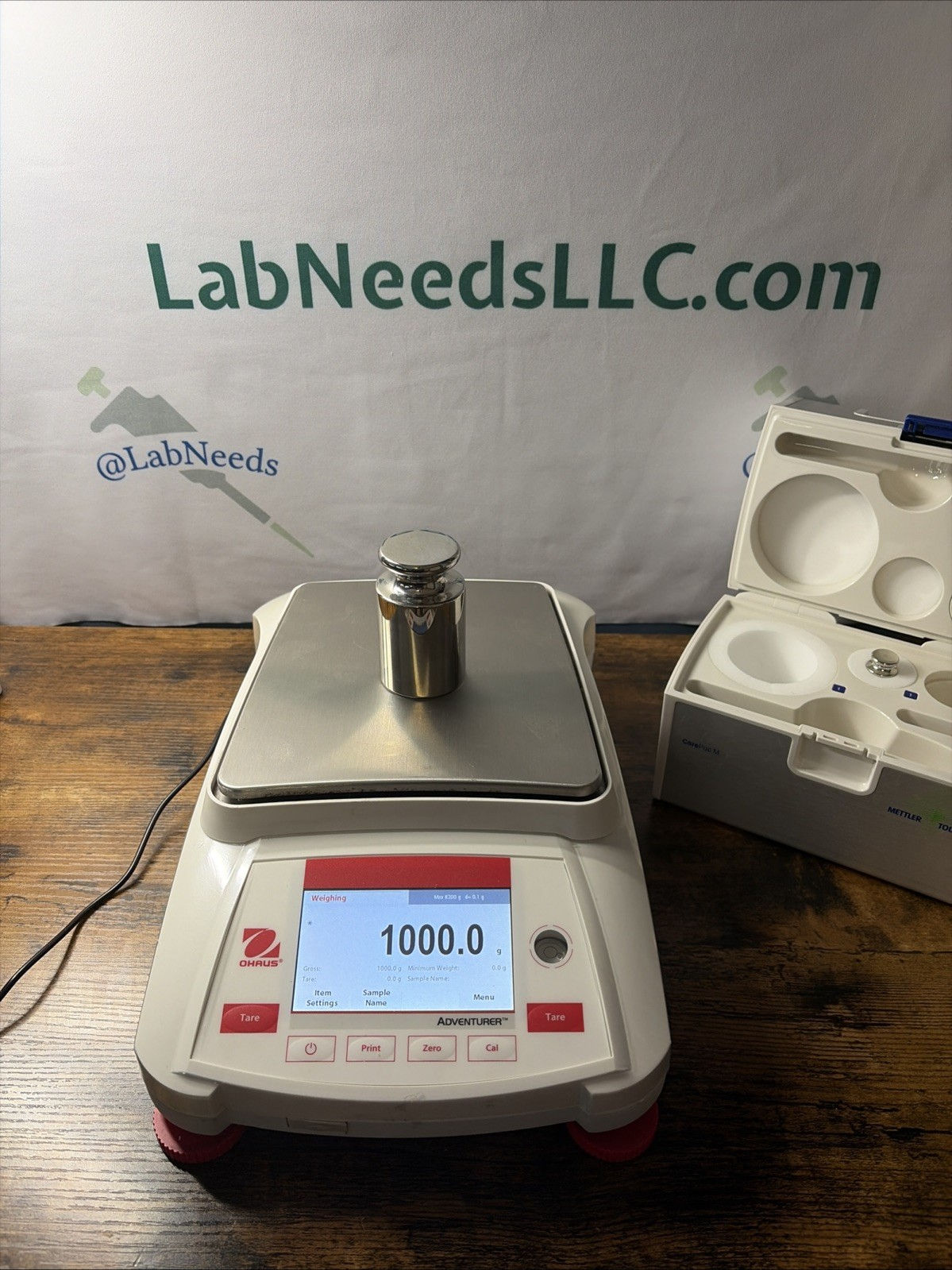 Ohaus AX8201/E Adventurer AX Precision Balance Scale 8200g x 0.1g Calibrated
