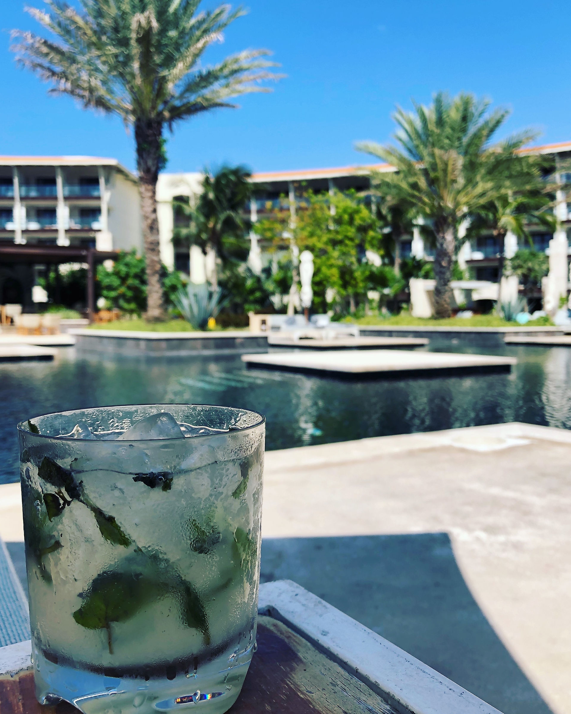 Mojito drink at Unico 2087