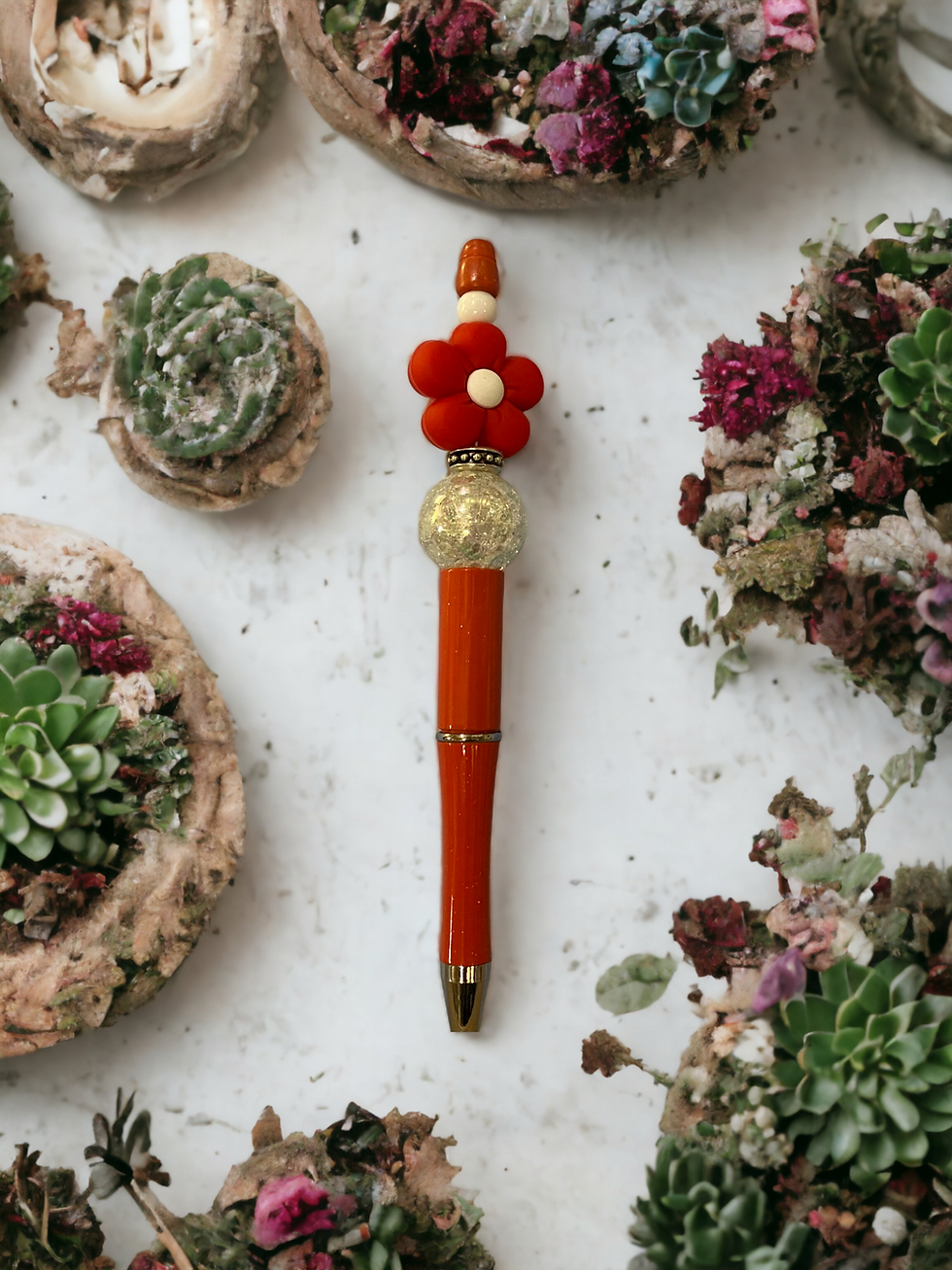 Red Daisy Focal Beaded Pen