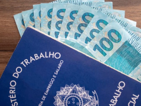 Trabalhadores vão à Justiça para antecipar saque do FGTS na pandemia