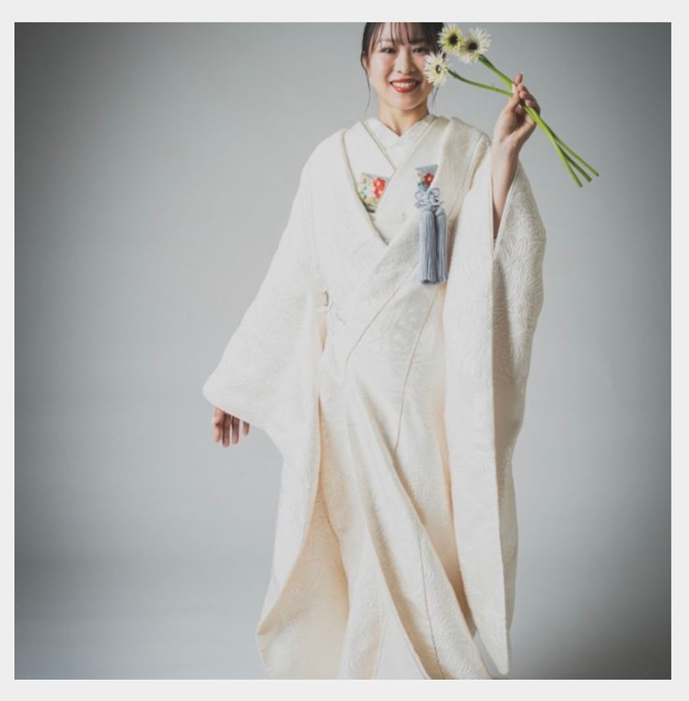 Thumbnail: Traditional Bride's Wear white KIMONO Experience