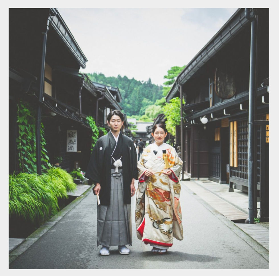 Thumbnail: Traditional Bride's Wear colored KIMONO Experience