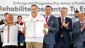 Entrega de obras en escuelas