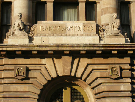 Banco de México reduce perspectiva de crecimiento para 2018 y 2019