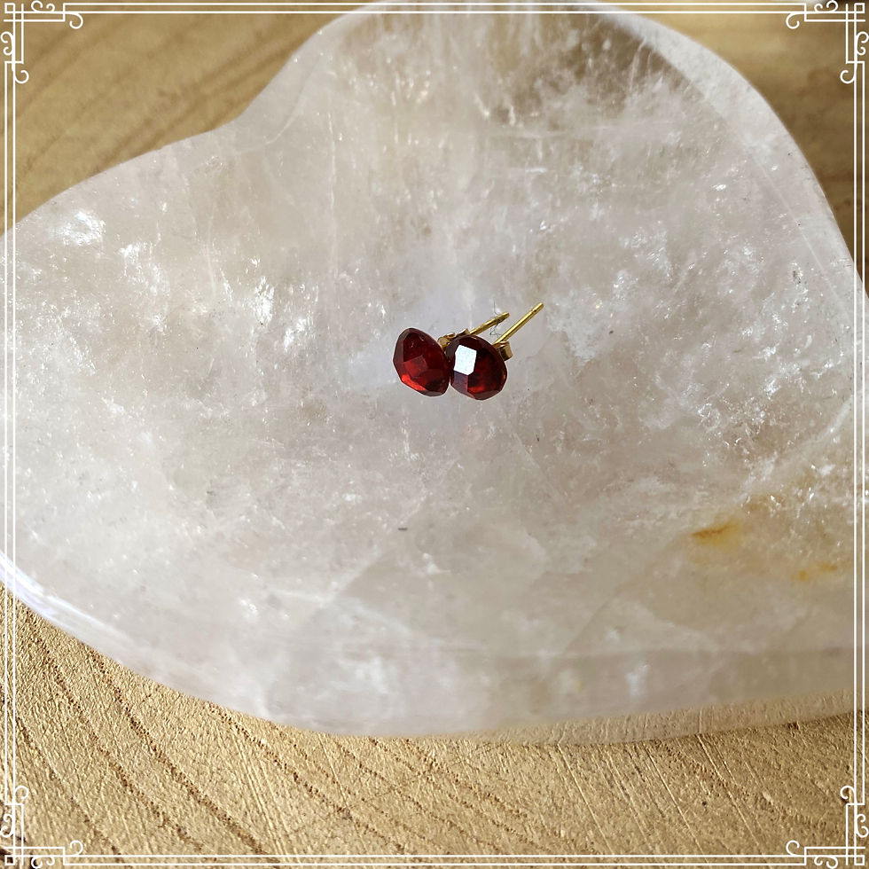 Thumbnail: Rhodolite Garnet Rose Cut Studs 6mm (Gold) 