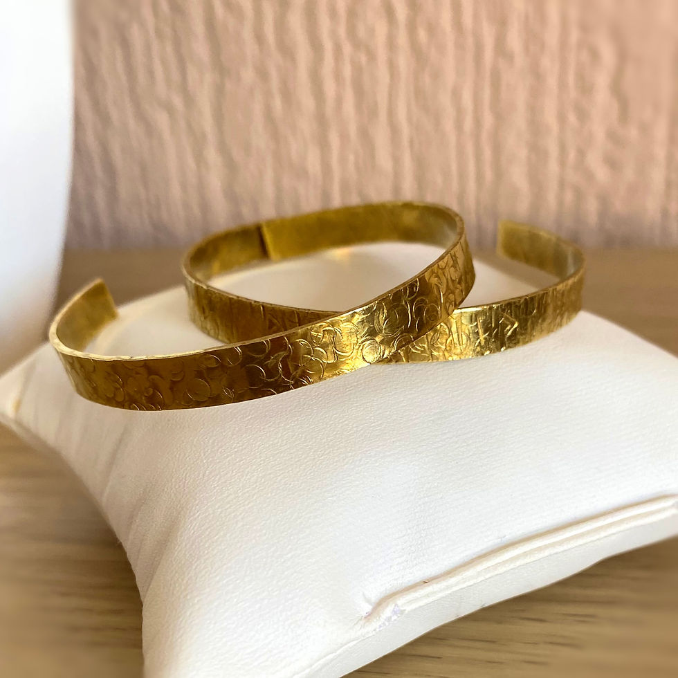 Thumbnail: Set of two textured brass cuffs for all genders