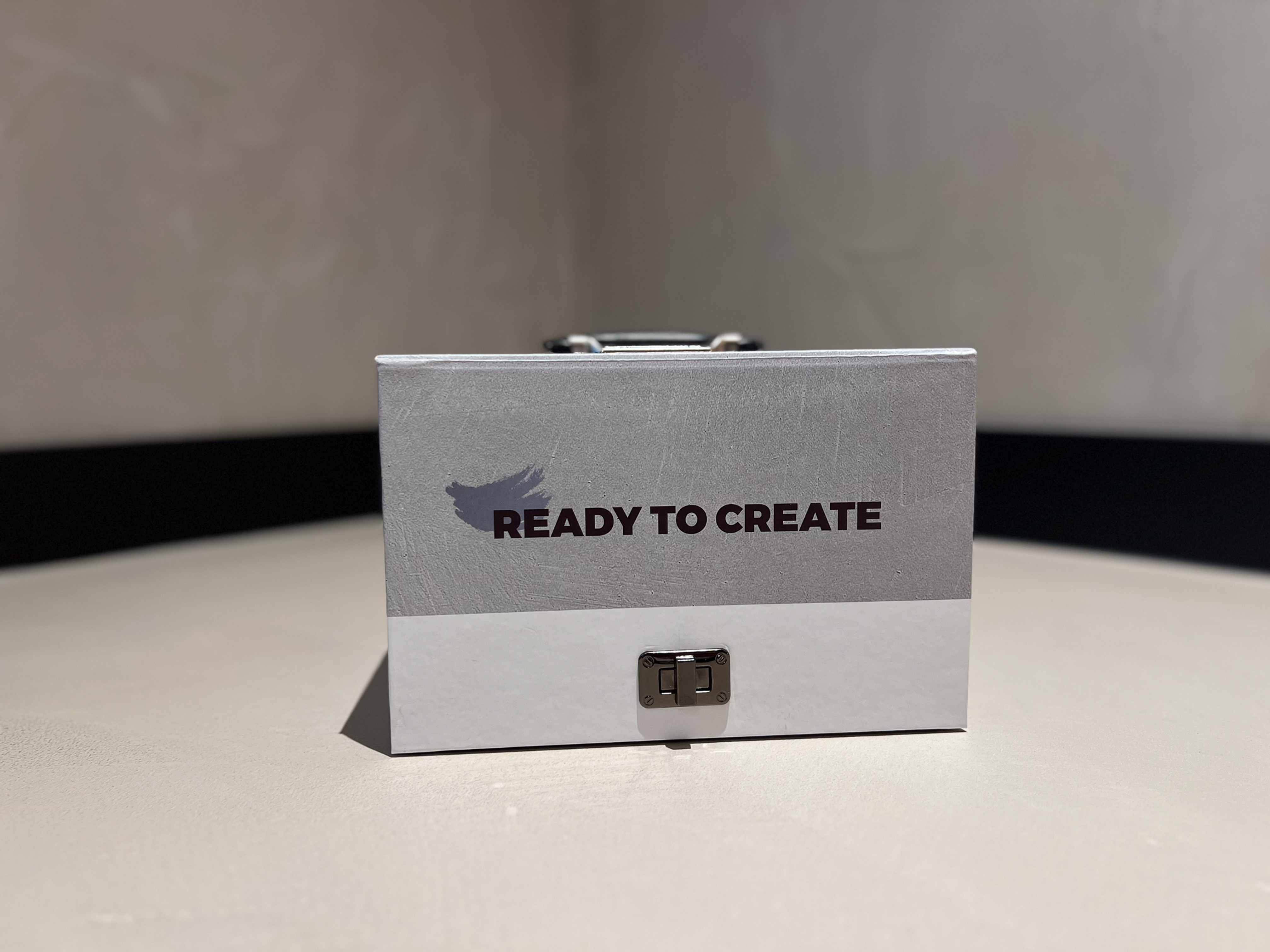 Basebeton Epoxi Floor Kit Sample Box