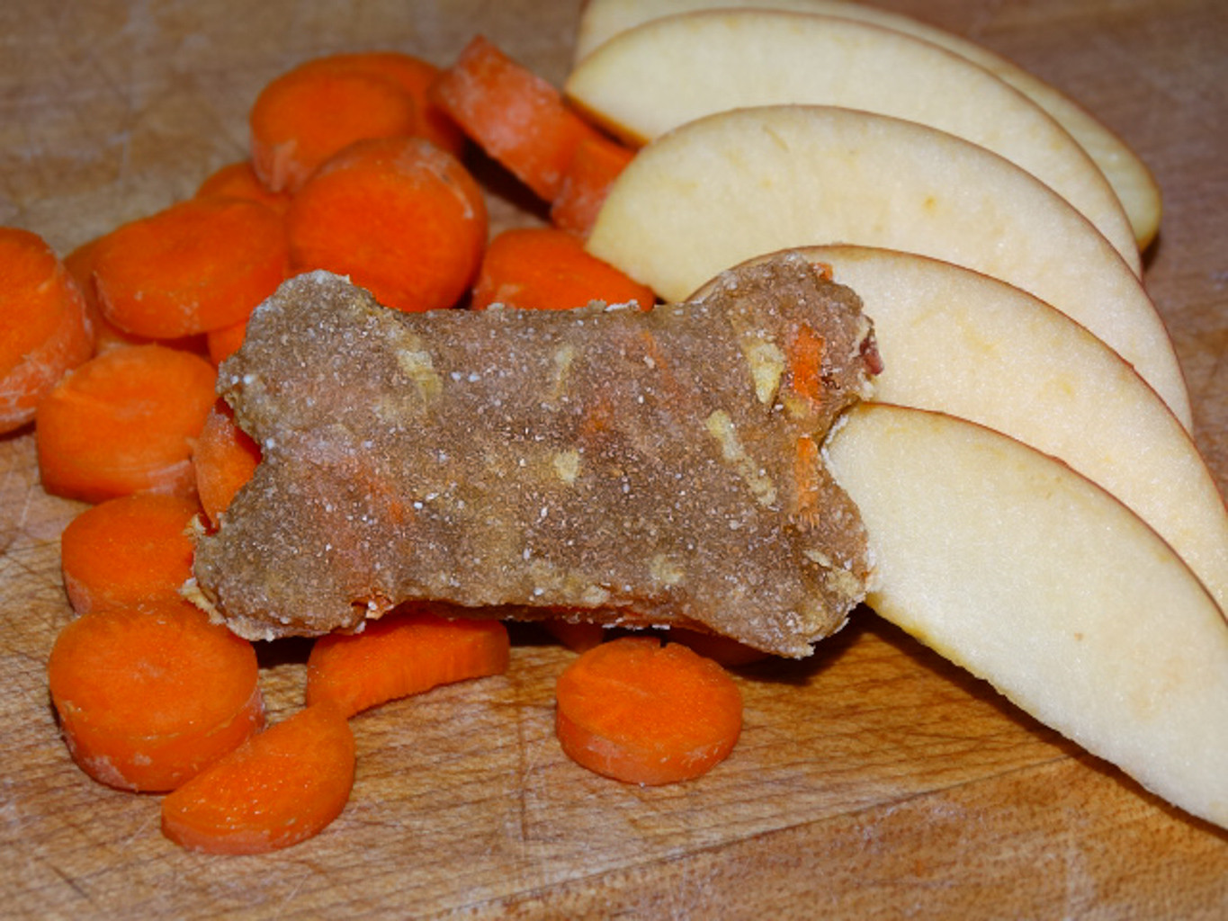 Apple & Carrot Wag