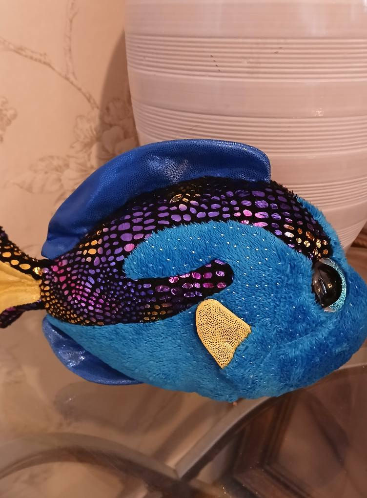Adopt a plush - Aqua the TY fish, blue, approx 8 inches, very good condition