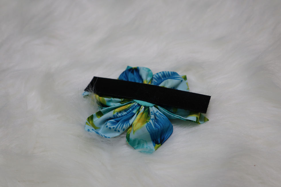 Thumbnail: Valentine Collar Flower Bows For Pets (1)