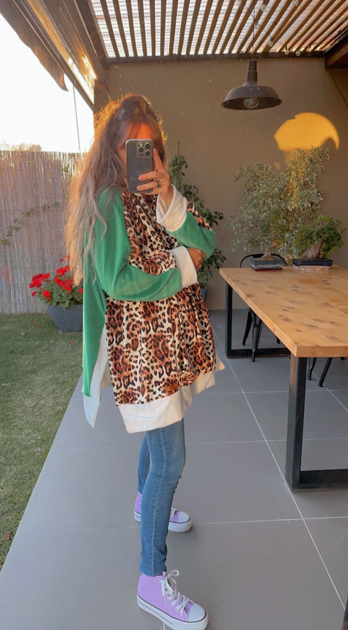 Canguro print y verde oversize 