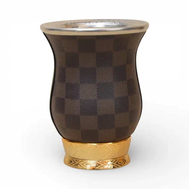 Cuia campeirinha (sem tapa erva) XADREZ MARROM - pé dourado