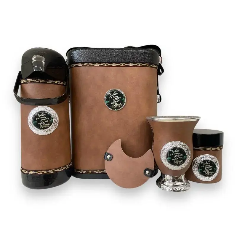 Kit fechado castor personalizado com medalha