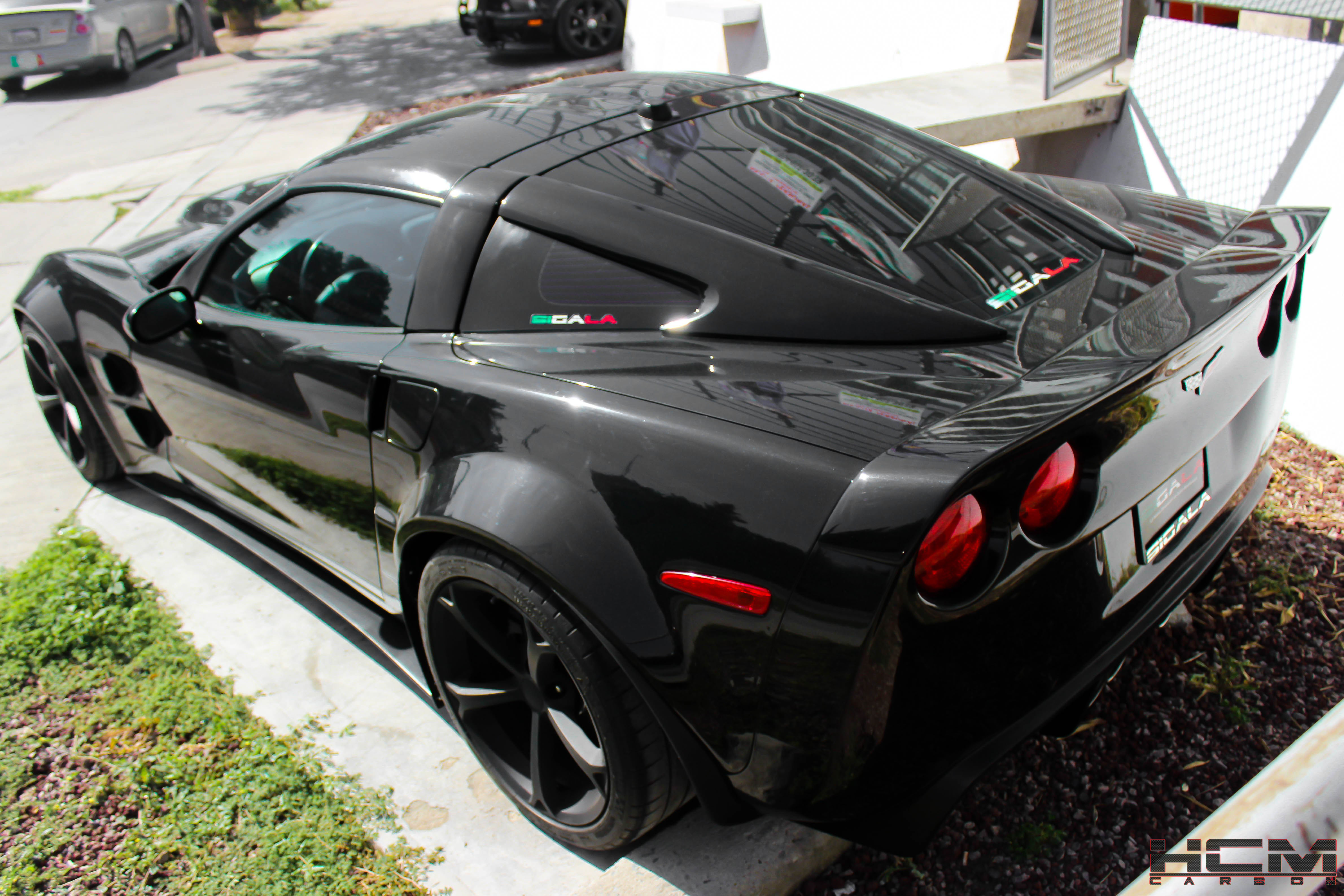 2005 - 2013 Corvette Fiberglass Window Rails w/ Halo