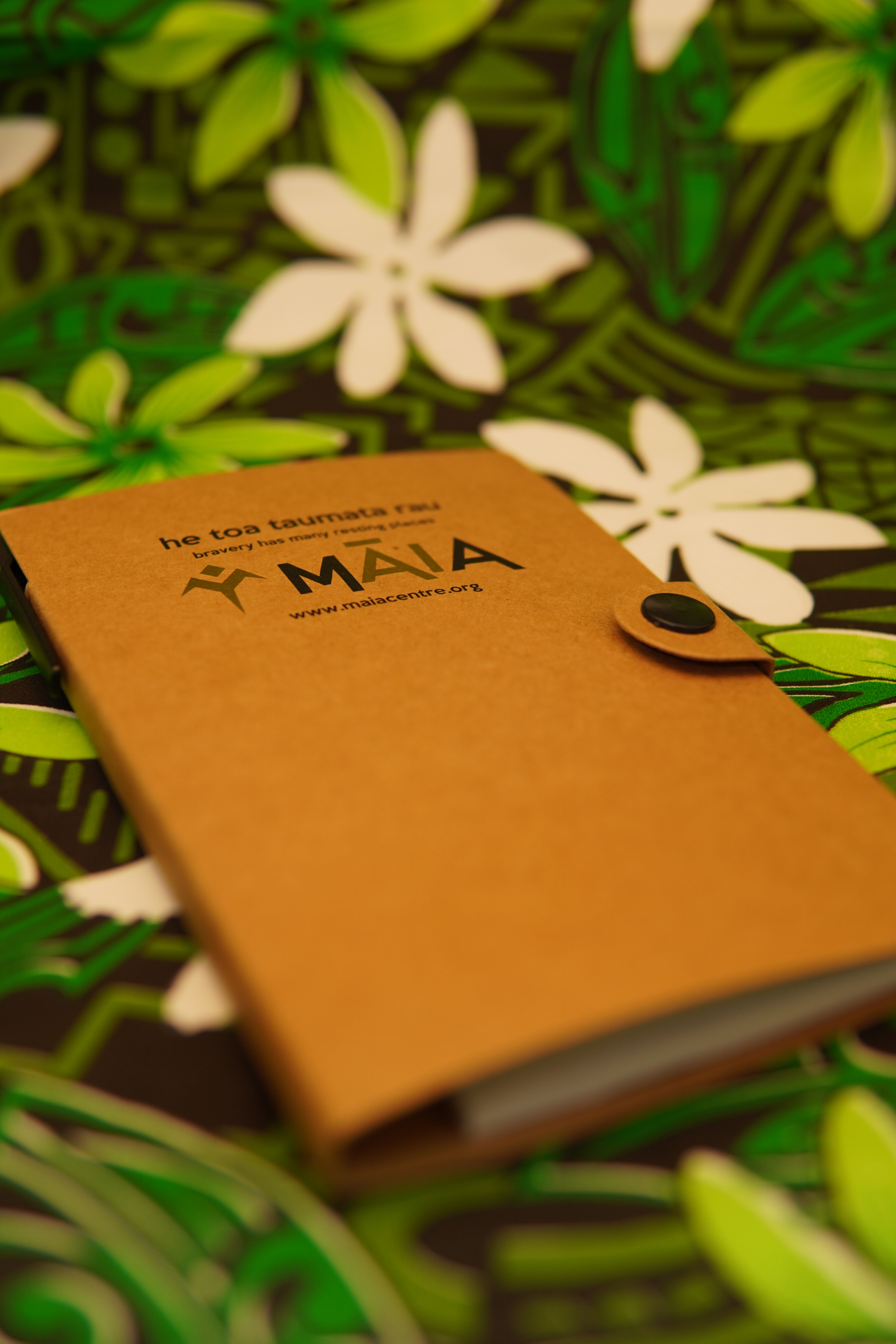 Māia Notebook and Pen