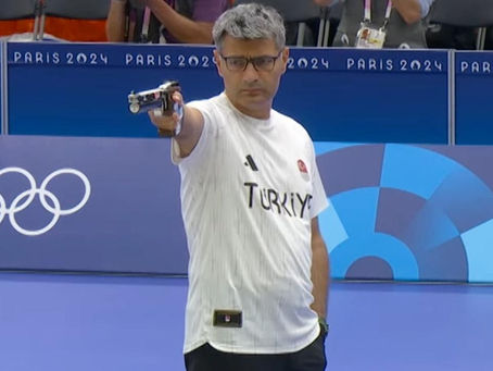 Çok rahat çok profesyonel! Milli sporcu Yusuf Dikeç tüm dünyada gündem oldu.