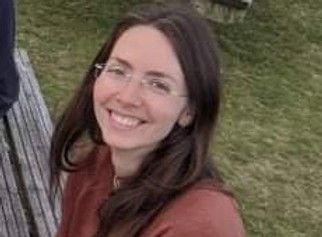 Danielle pic_edited.jpg