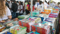 Flipo abre inscrições gratuitas para exposição de livros de escritores de São Gonçalo