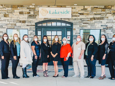 Lakeside celebrates grand opening