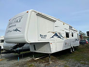 2003 Keystone Montana BigSky 318-BHS