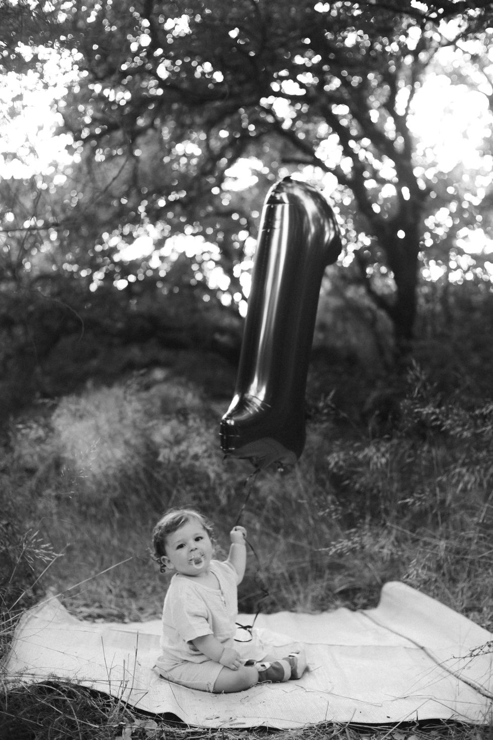 075A3890-2שחור לבן