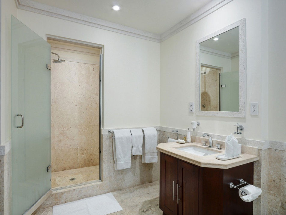 Smugglers Cove 7 - The Penthouse - Our Villa Barbados