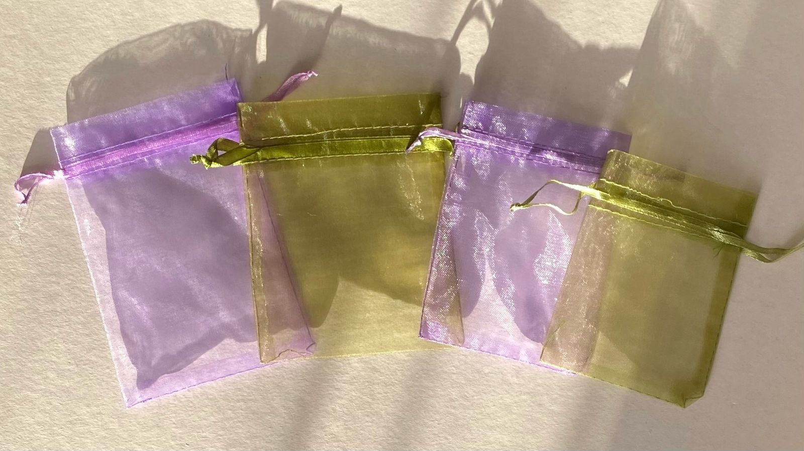 BOLSA PARA SHAMPOO Y TABLETAS DE HIGIENE