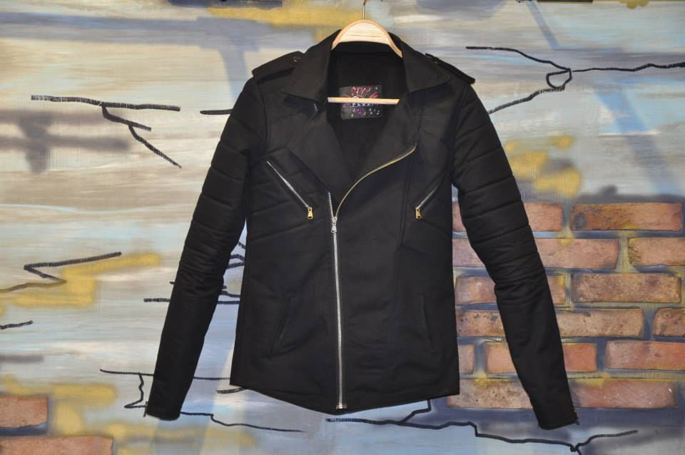 Kaslı İçi Kürklü Gabardin Kuzey Mode